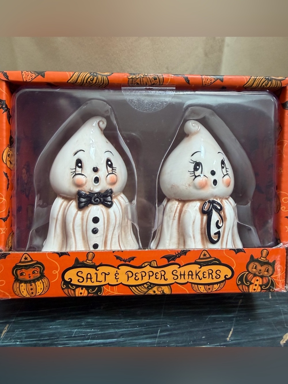 Johanna Parker Gus Ghost Salt & Pepper Shaker Halloween NEW